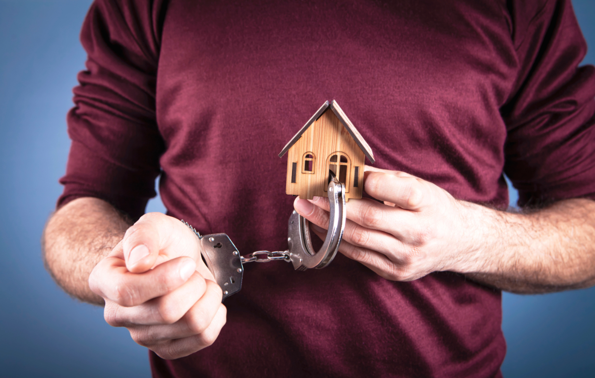 Mortgage Prisoner Mortgage Prisoner