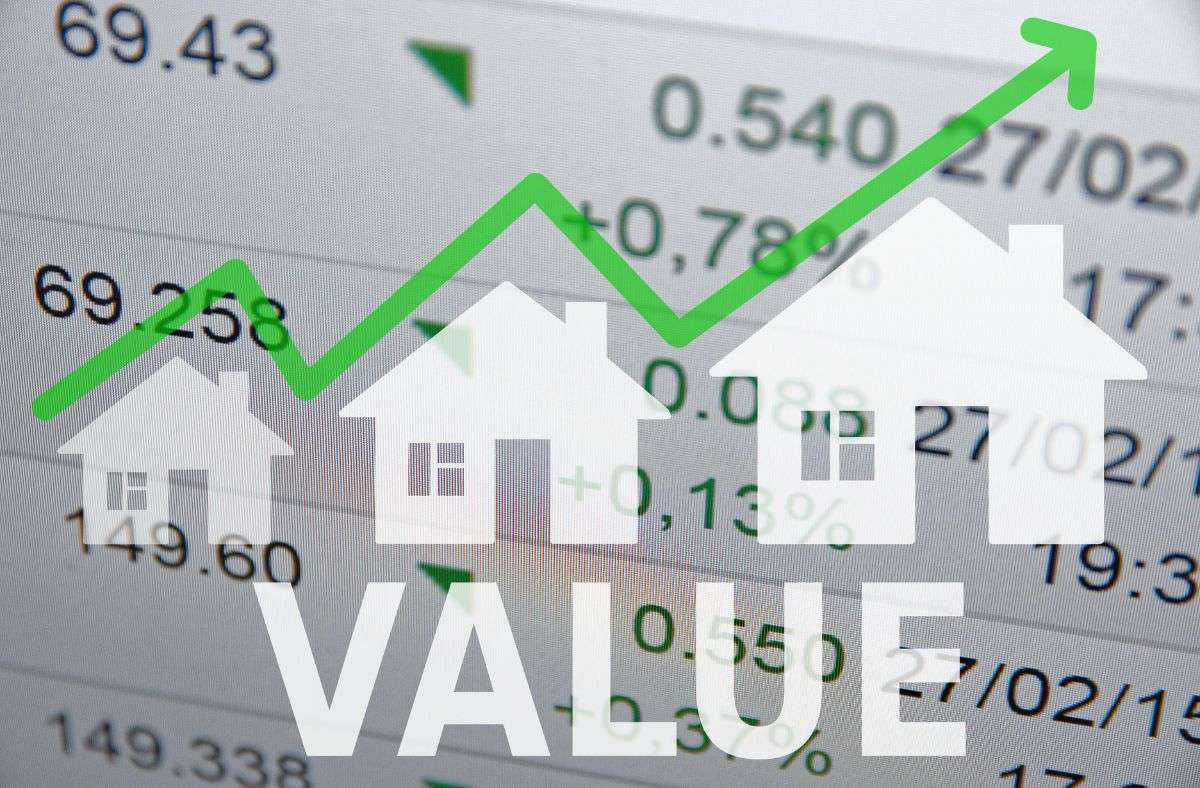 Graphic of property prices rising